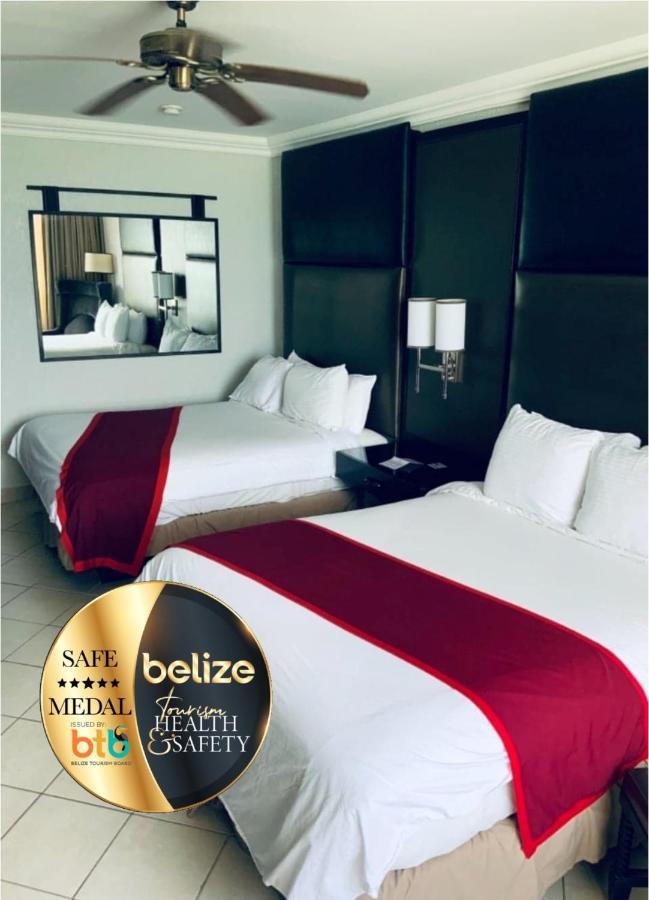 Ramada By Wyndham Princess Kota Belize Bagian luar foto