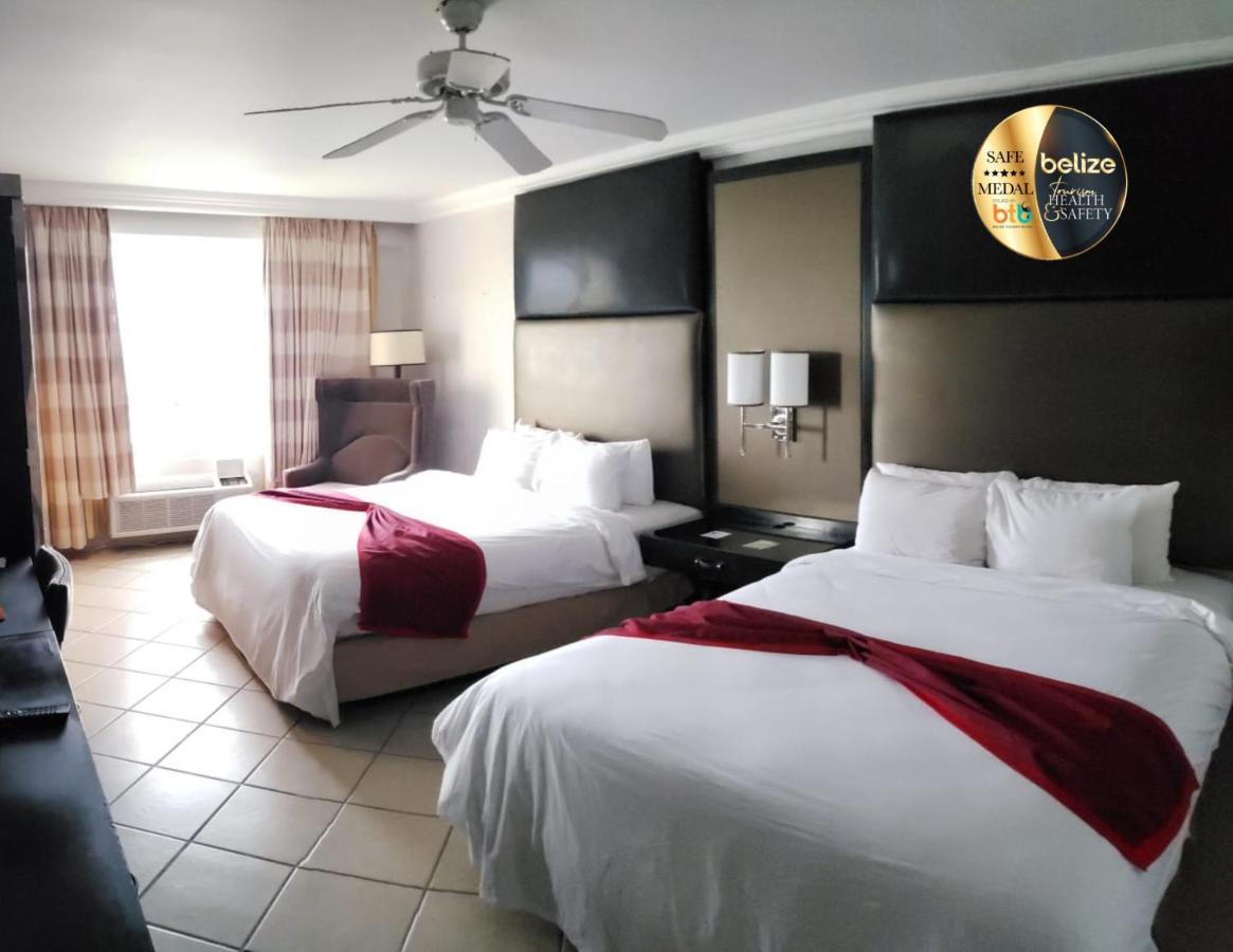 Ramada By Wyndham Princess Kota Belize Bagian luar foto