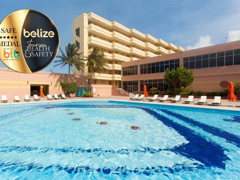 Ramada By Wyndham Princess Kota Belize Bagian luar foto