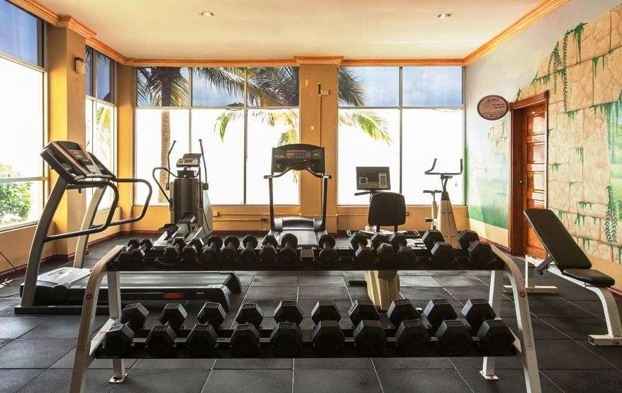 Ramada By Wyndham Princess Kota Belize Bagian luar foto